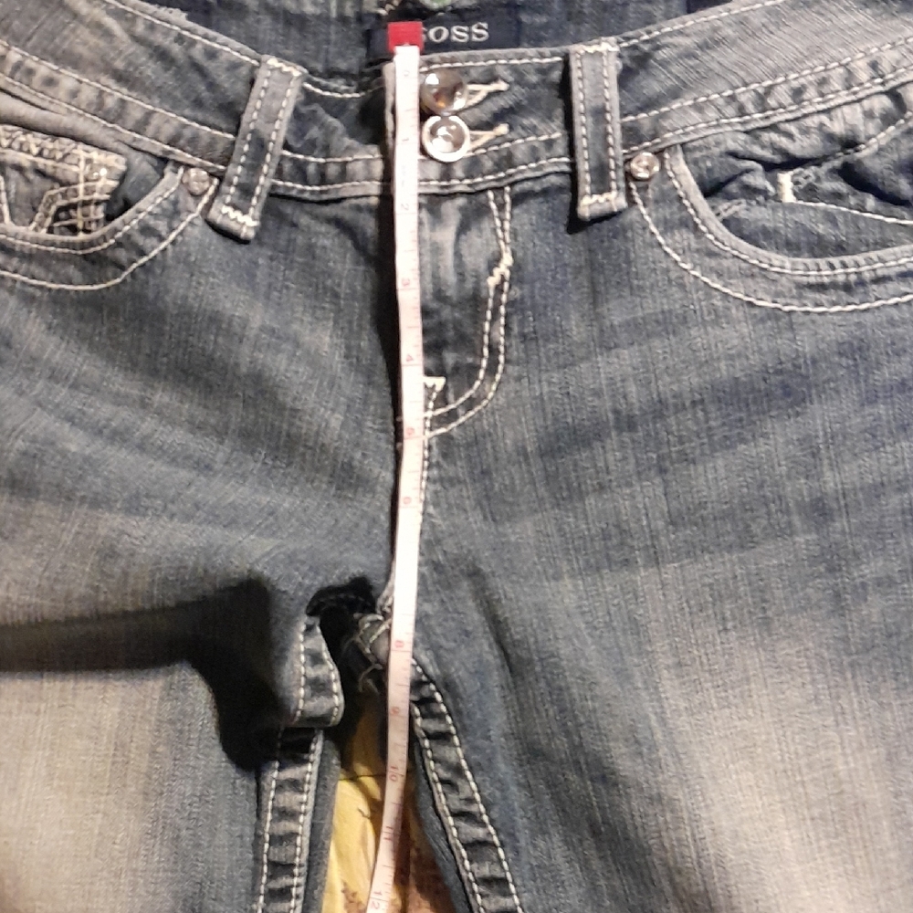 Vigoss Blue Cropped Ankle Jeans with Vintage Faded Style - Picture 10 of 12